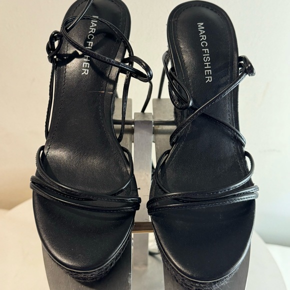 MARC FISHER Kyle Black 4.5" Heel Wedge Platform Espadrille Sandals Size 5 - Picture 4 of 11